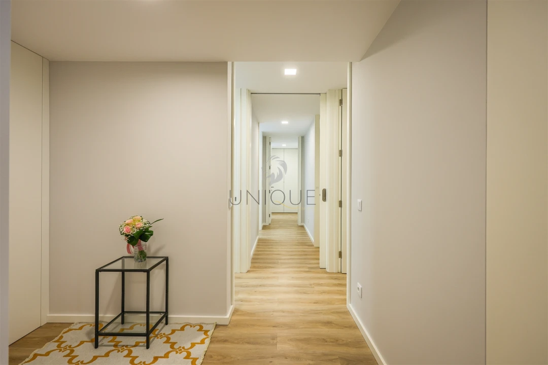 Apartamento T2 para Arrendamento em Glória e Vera Cruz Foto 12