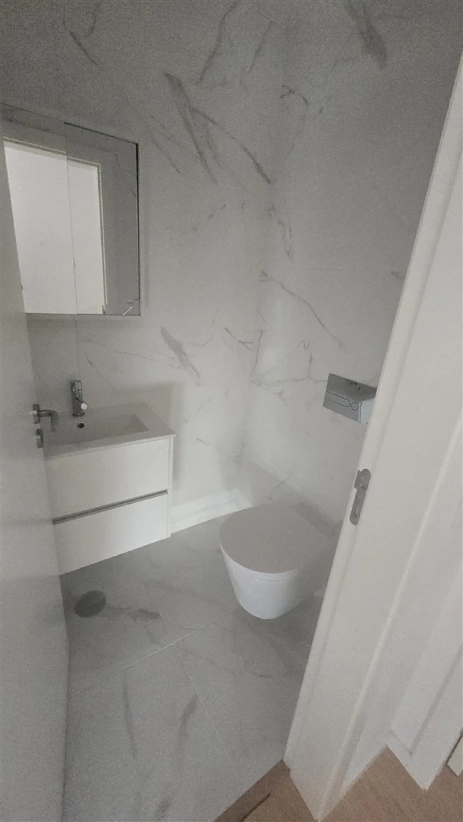 Apartamento T2 para Arrendamento em Serzedelo Foto 9