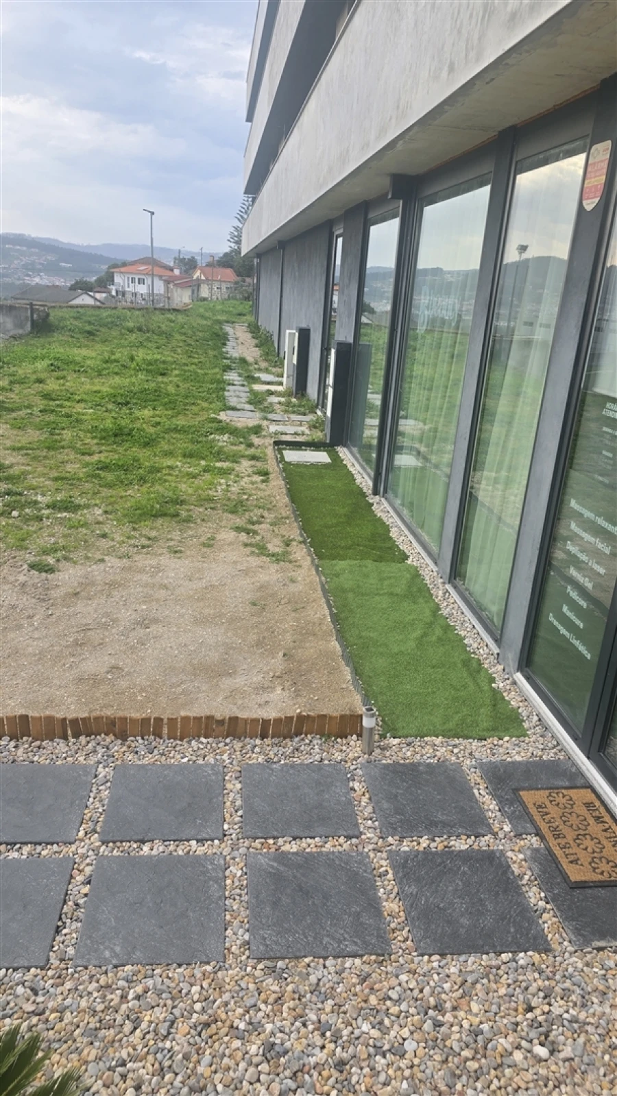 Apartamento T2 para Arrendamento em Serzedelo Foto 11