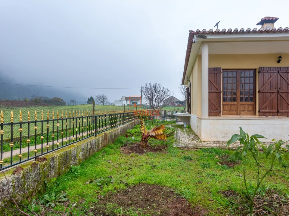 Moradia T5 para Venda em Minde Foto 29