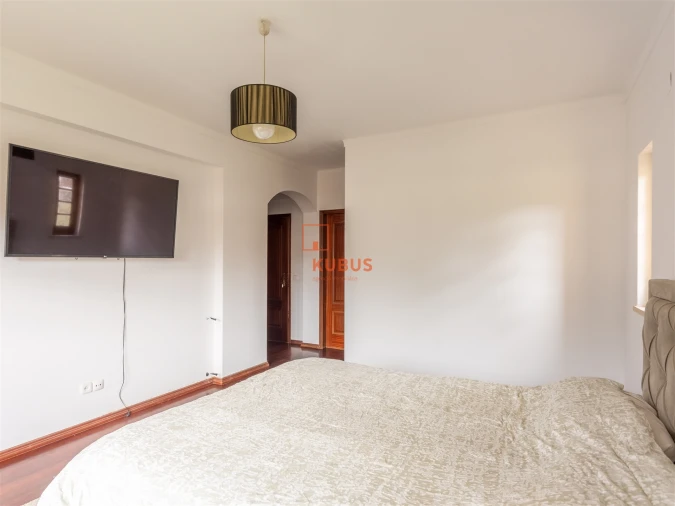 Moradia T5 para Venda em Minde Foto 9