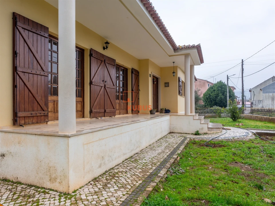 Moradia T5 para Venda em Minde Foto 27