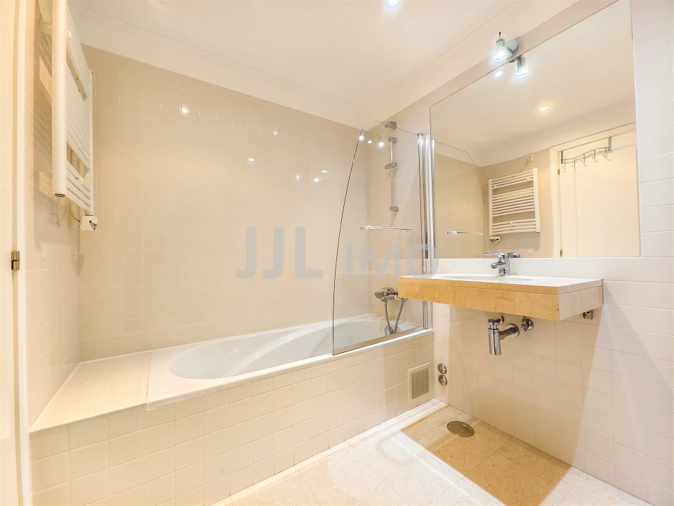 Moradia T4 para Venda em Turcifal Foto 20