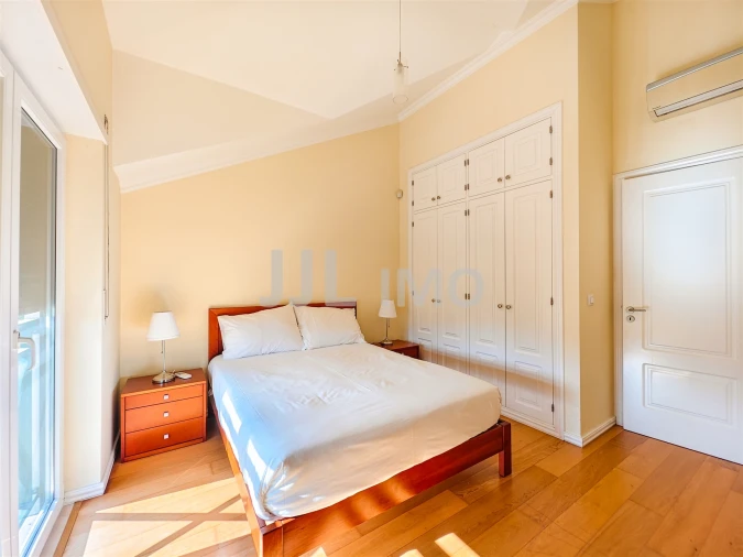 Moradia T4 para Venda em Turcifal Foto 23