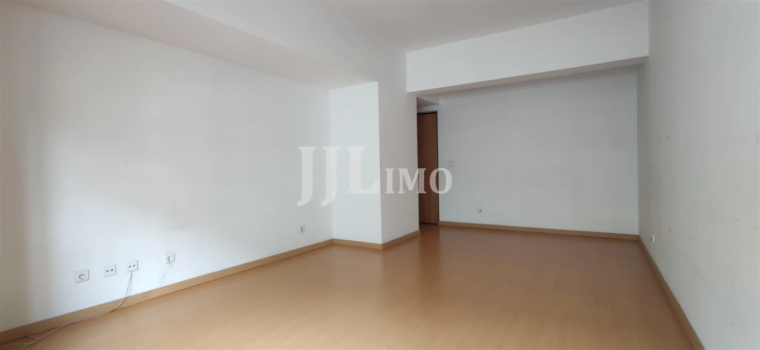 Apartamento T1 para Arrendamento em Arroios Foto 2