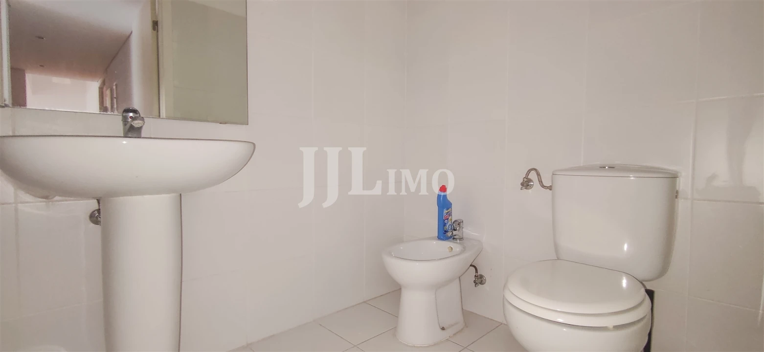Apartamento T1 para Arrendamento em Arroios Foto 10