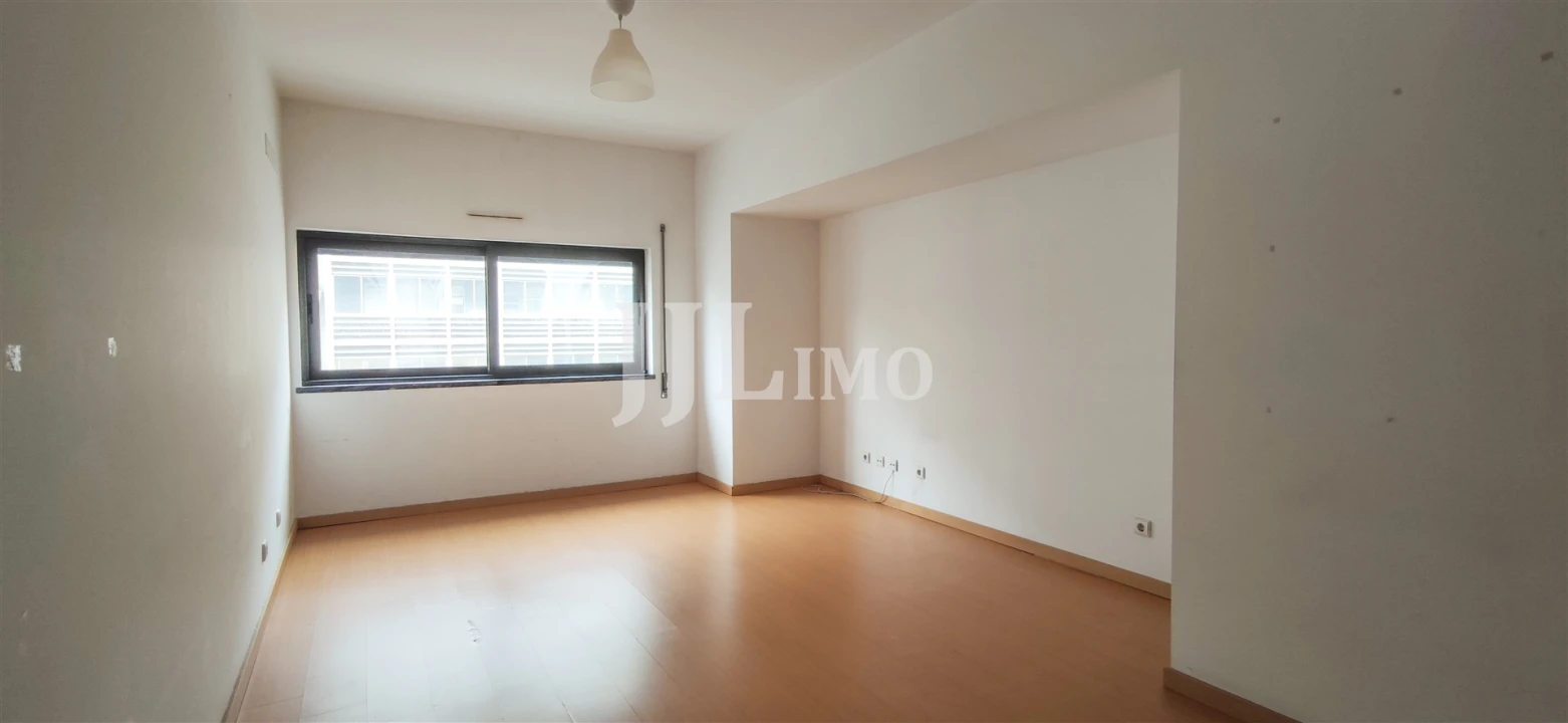 Apartamento T1 para Arrendamento em Arroios Foto 1