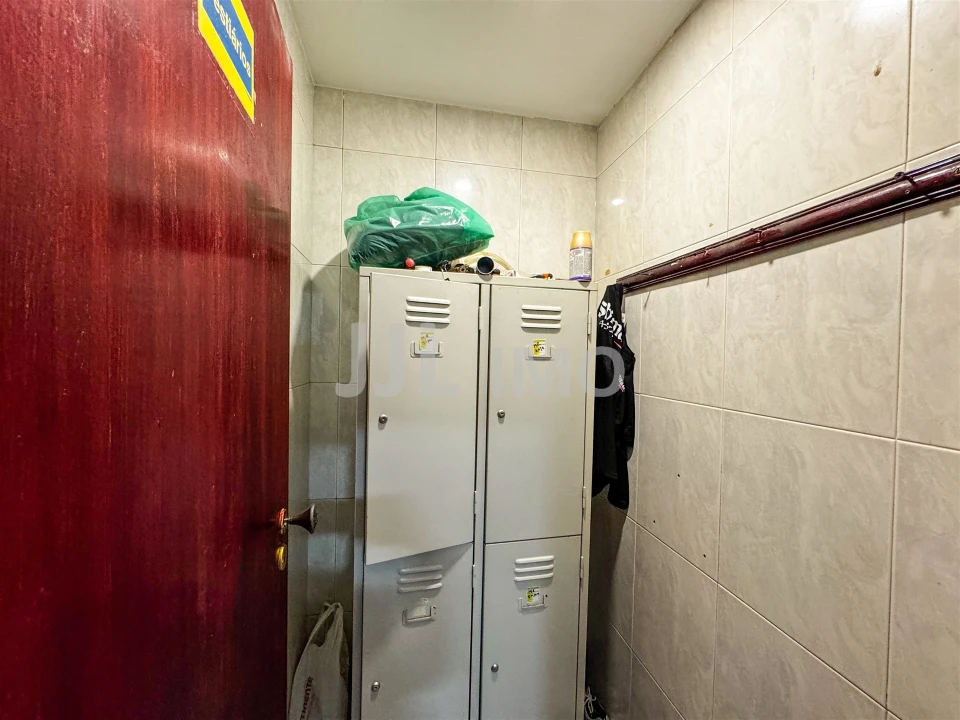 Loja para Trespasse em Santo António Foto 20