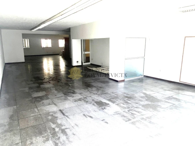 Armazém para Venda em Ermesinde Foto 8