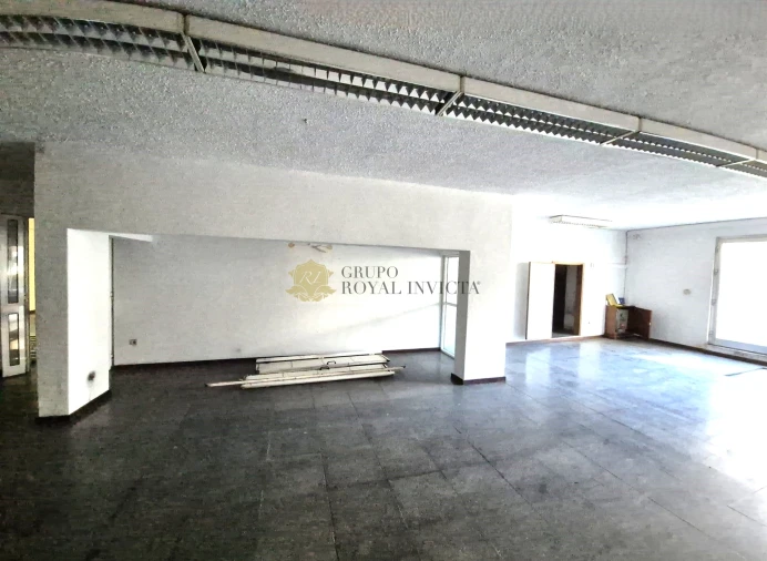 Armazém para Venda em Ermesinde Foto 3