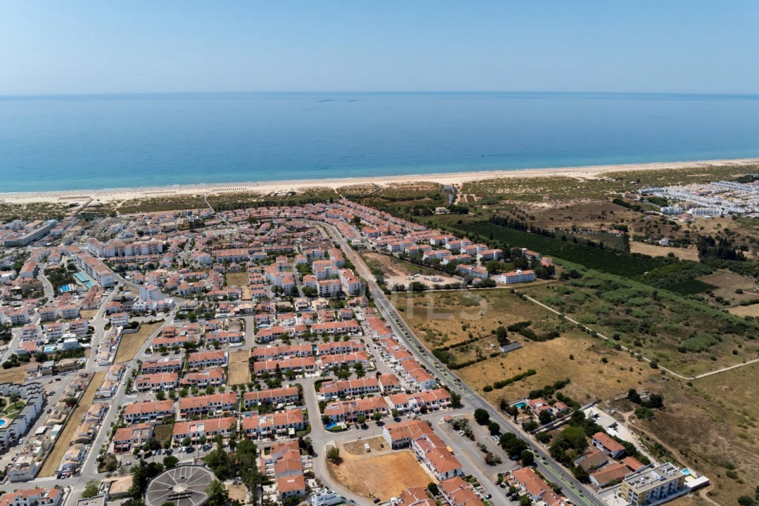 Moradia T3 para Venda em Altura Foto 39