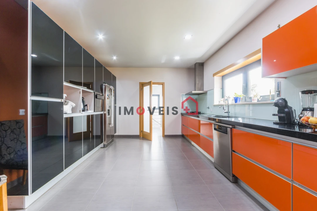 Moradia T4 para Venda em Paião Foto 12