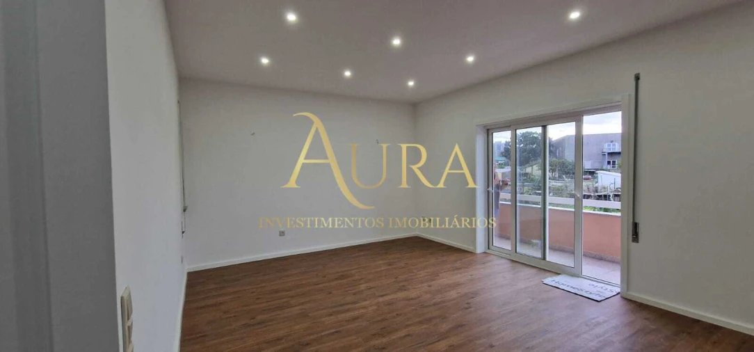 Apartamento T3 para Venda em Aguas Santas Foto 8