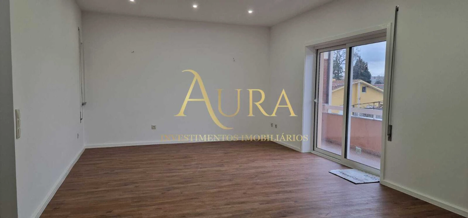 Apartamento T3 para Venda em Aguas Santas Foto 13