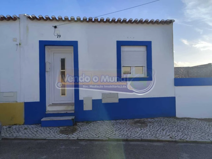 Moradia T2 para Venda em Muge Foto 18