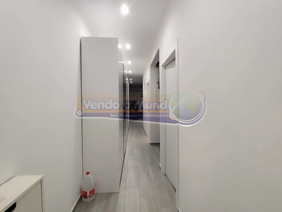 Moradia T2 para Venda em Muge Foto 6