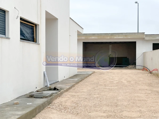 Moradia T4 para Venda em Salvaterra de Magos e Foros de Salvaterra Foto 13