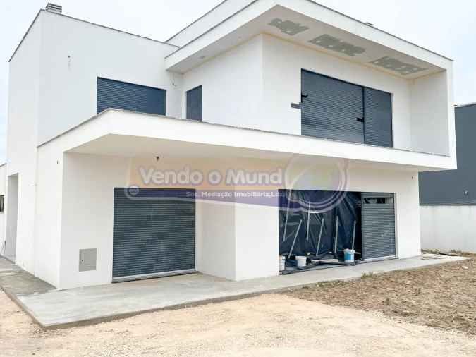 Moradia T4 para Venda em Salvaterra de Magos e Foros de Salvaterra Foto 14