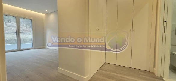 Apartamento T2 para Venda em Alverca do Ribatejo e Sobralinho