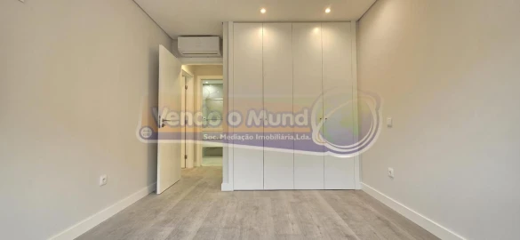 Apartamento T2 para Venda em Alverca do Ribatejo e Sobralinho