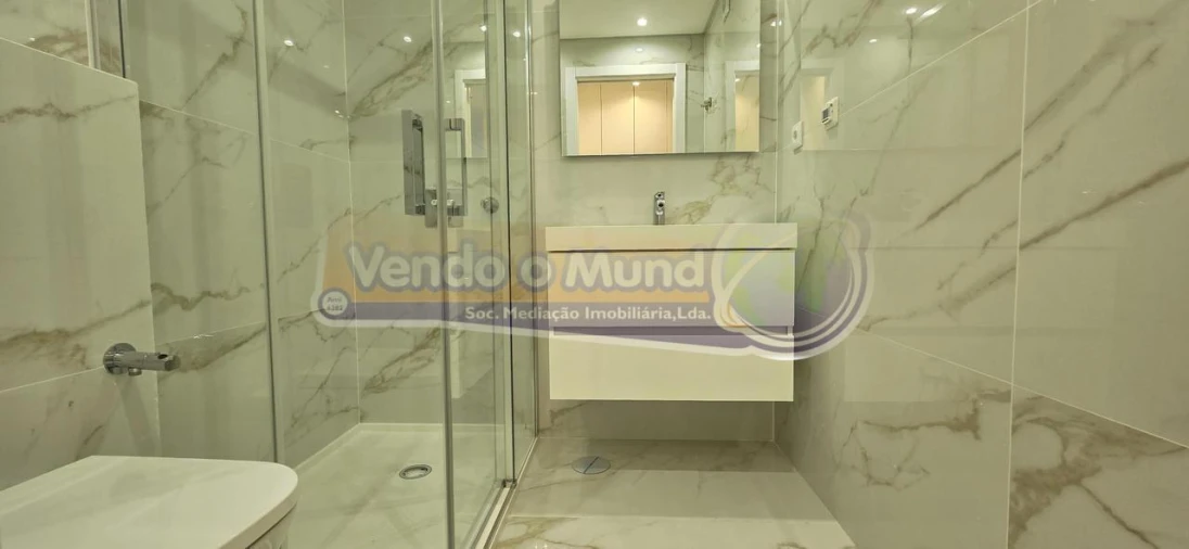 Apartamento T2 para Venda em Alverca do Ribatejo e Sobralinho Foto 18