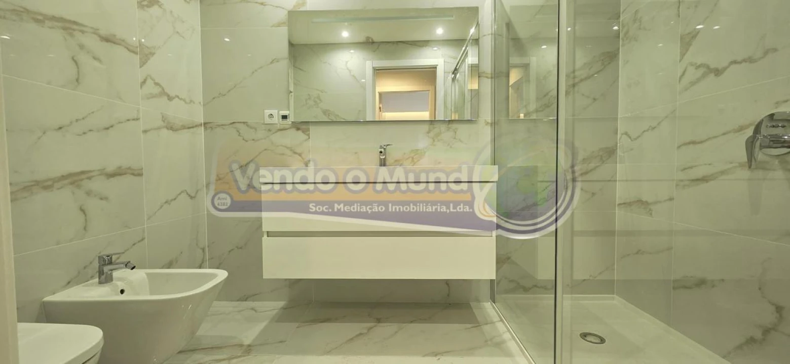 Apartamento T3 para Venda em Alverca do Ribatejo e Sobralinho Foto 19