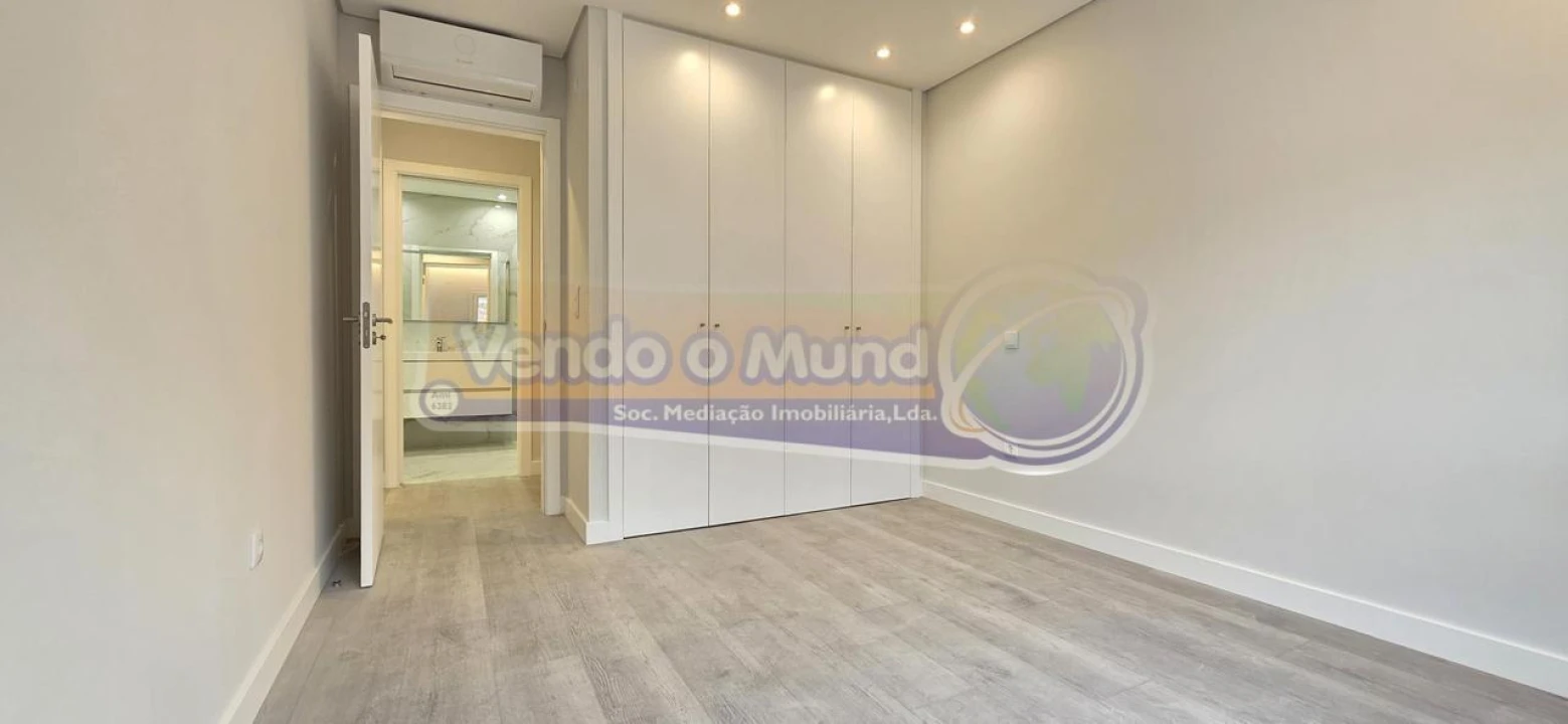 Apartamento T3 para Venda em Alverca do Ribatejo e Sobralinho Foto 20