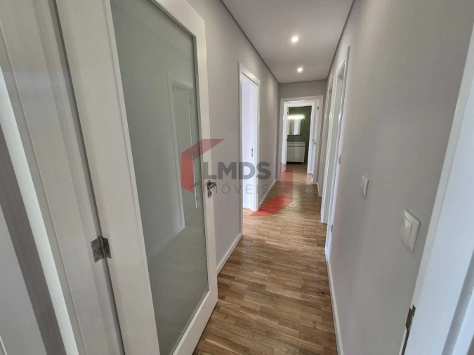 Apartamento T2 para Venda em São Mamede de Infesta e Senhora da Hora Foto 20