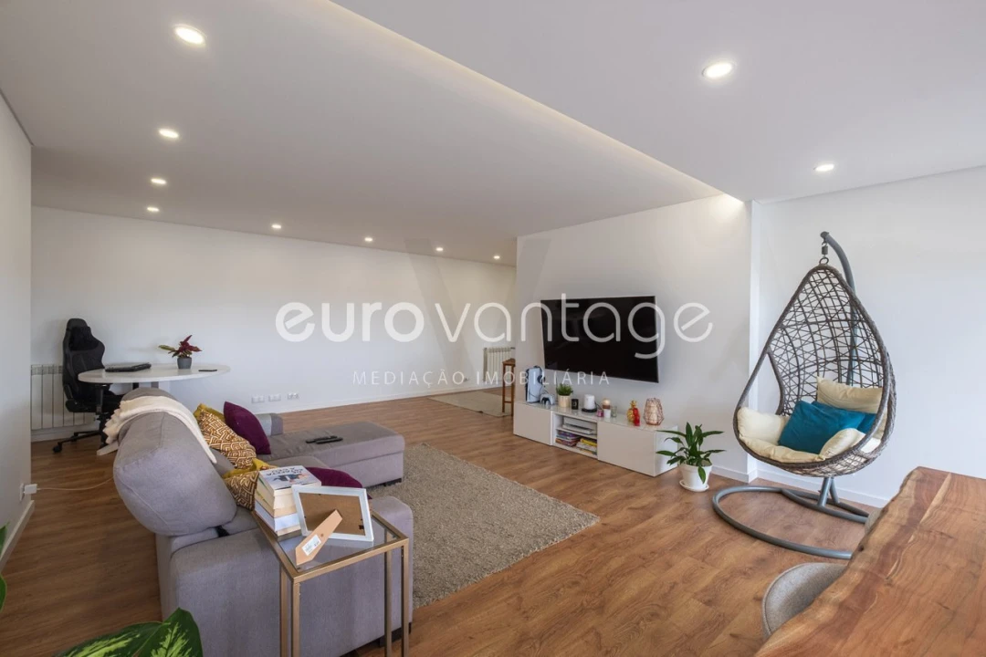 Apartamento T3 para Venda em Marinha Grande Foto 3