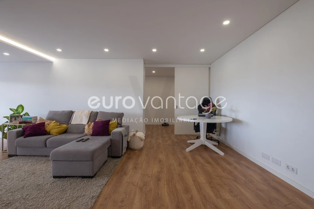 Apartamento T3 para Venda em Marinha Grande Foto 6