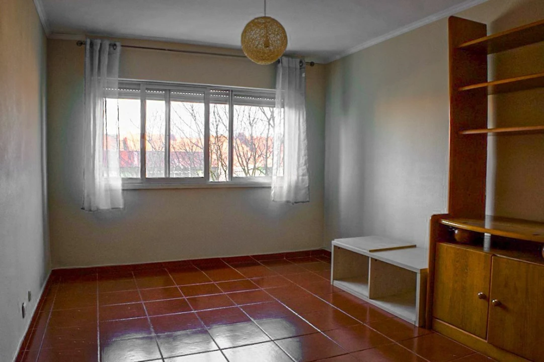 Apartamento T2 para Venda em Cacém e São Marcos Foto 4
