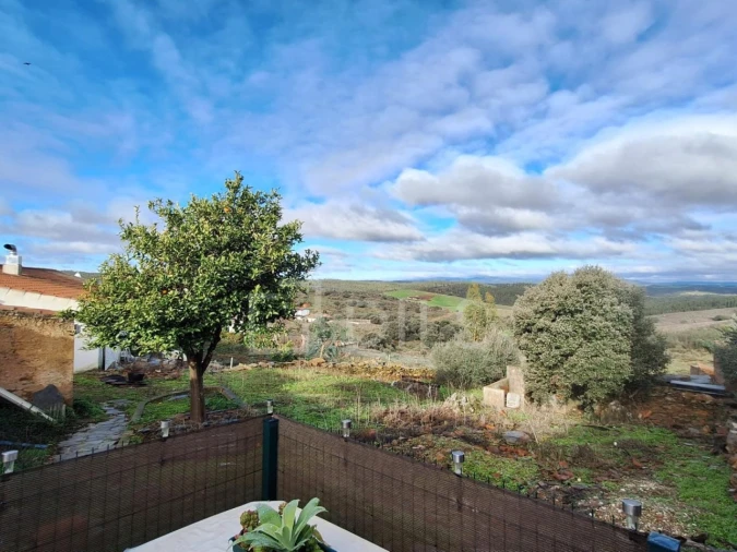 Moradia T2 para Venda em Terena (São Pedro) Foto 2