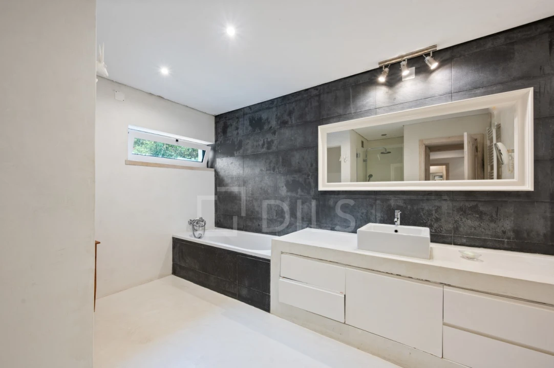 Apartamento T4 para Venda em Cascais e Estoril Foto 34