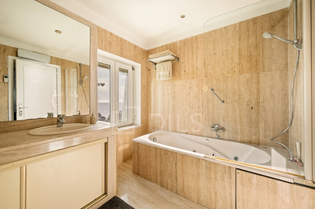 Apartamento T3 para Venda em Cascais e Estoril Foto 7