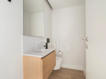 Apartamento T3 para Venda em Arroios