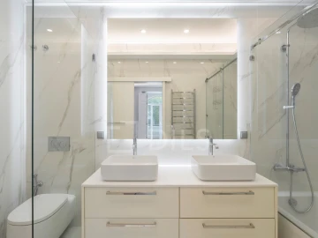 Apartamento T4 para Venda em Avenidas Novas