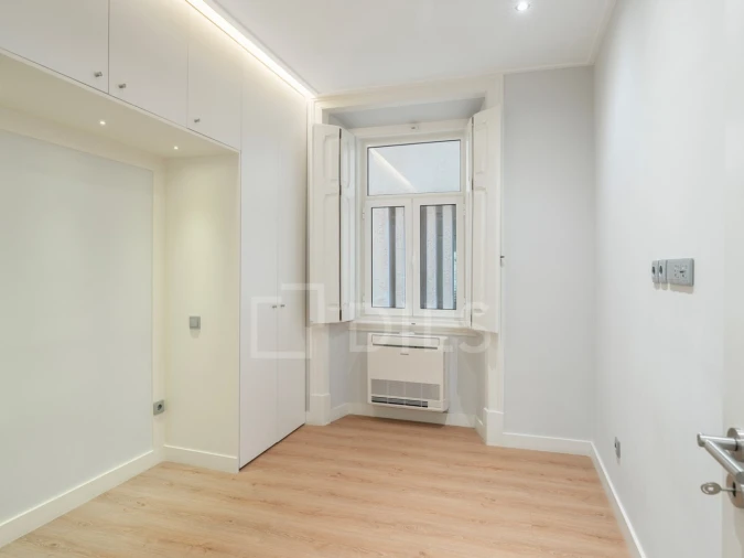Apartamento T4 para Venda em Avenidas Novas Foto 21