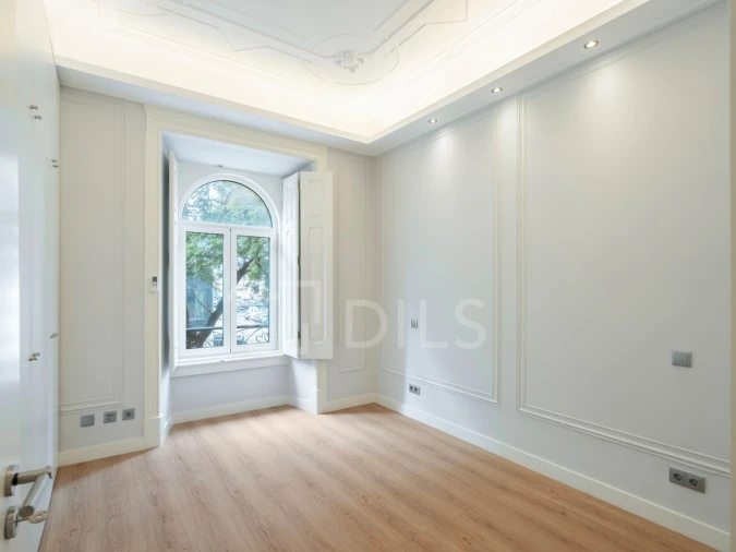 Apartamento T4 para Venda em Avenidas Novas Foto 9