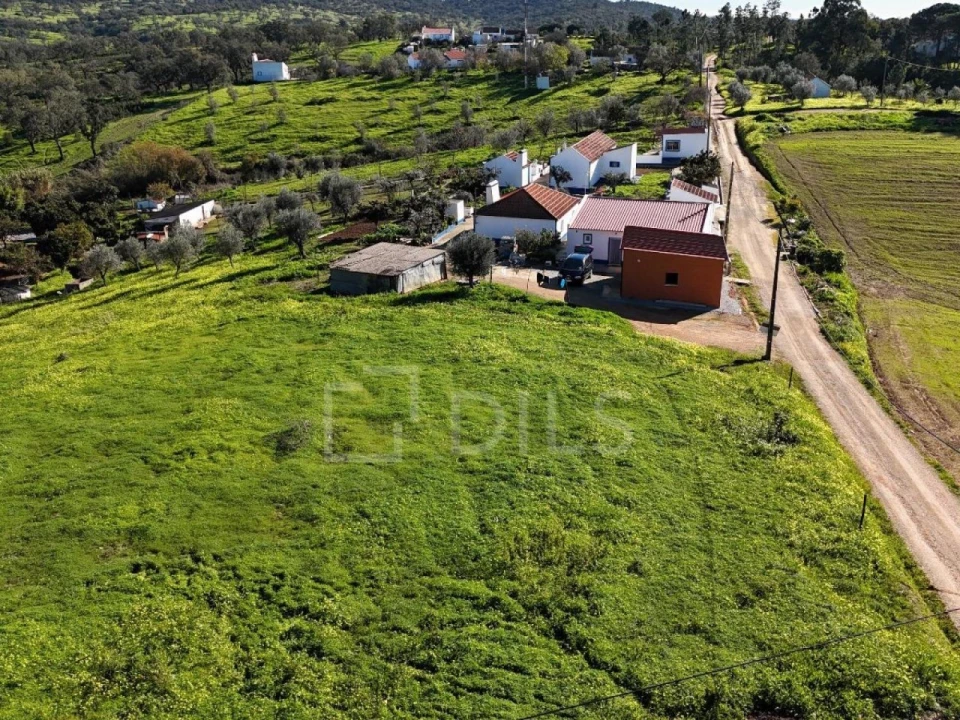 Terreno para Venda em Santa Maria do Castelo e Santiago e Santa Susana Foto 2