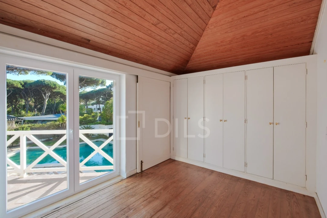 Moradia T8 para Venda em Cascais e Estoril Foto 6