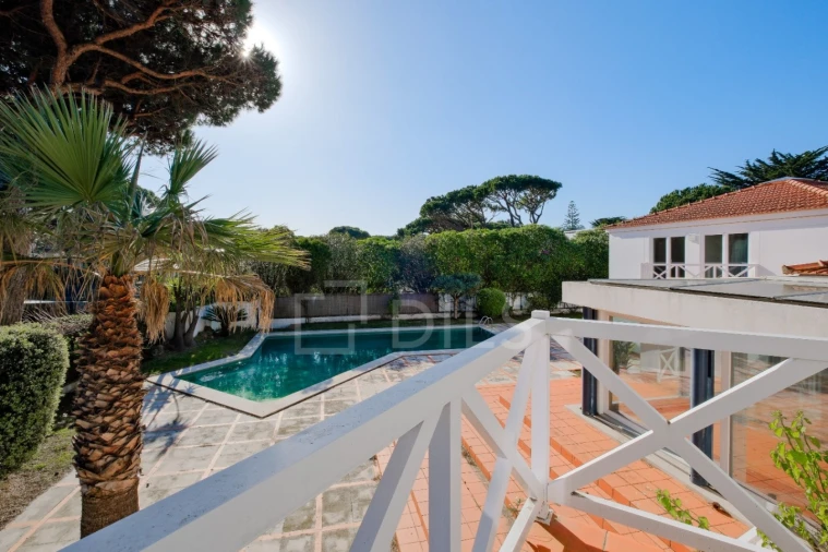 Moradia T8 para Venda em Cascais e Estoril Foto 3