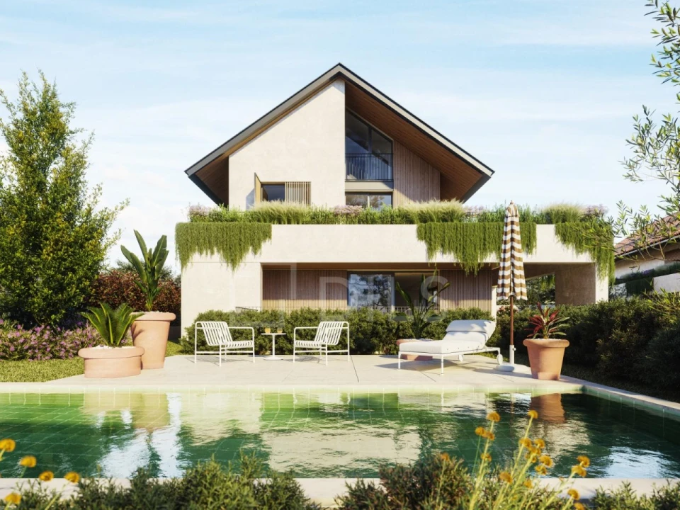 Moradia T4 para Venda em Cascais e Estoril Foto 1