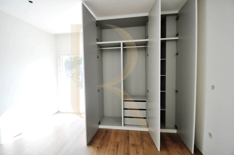 Moradia T4 para Venda em Amora Foto 12