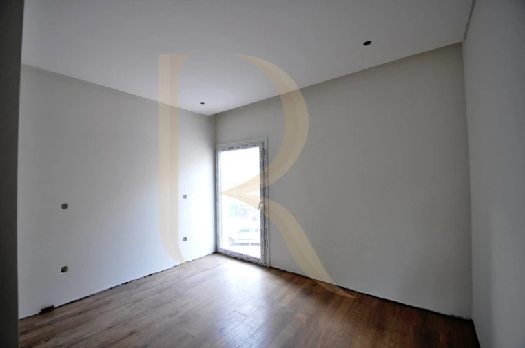 Moradia T4 para Venda em Amora Foto 15