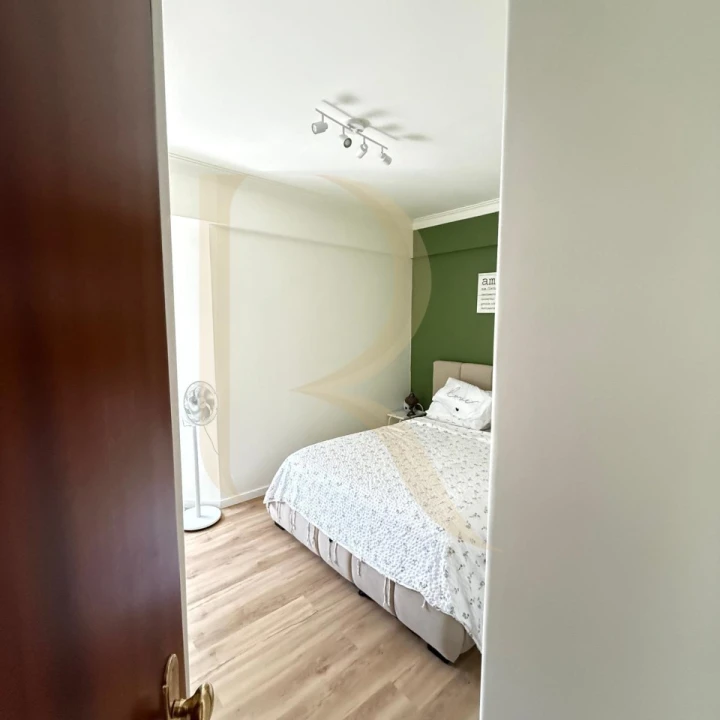 Apartamento T1 para Venda em Laranjeiro e Feijó Foto 9