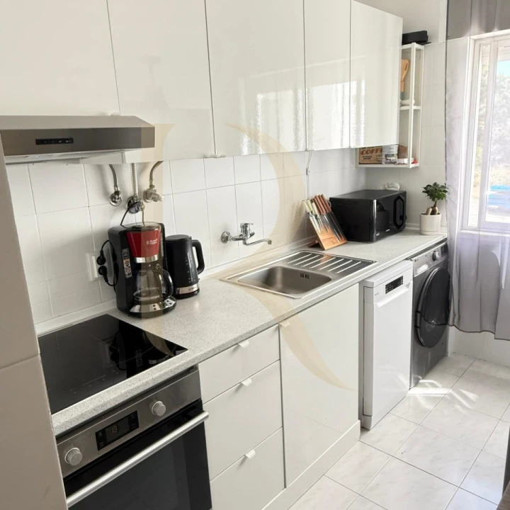 Apartamento T1 para Venda em Laranjeiro e Feijó Foto 14