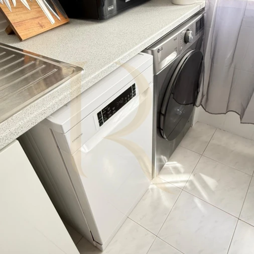 Apartamento T1 para Venda em Laranjeiro e Feijó Foto 17