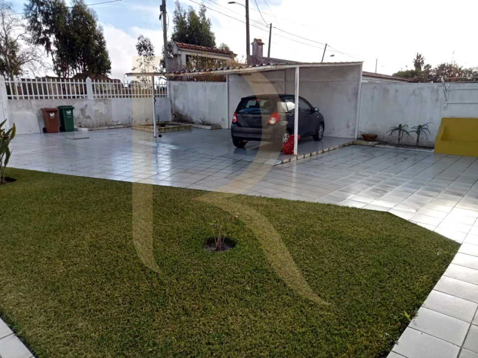 Terreno para Venda em Fernao Ferro Foto 4