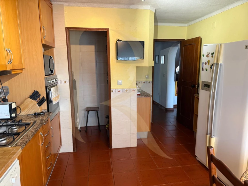 Moradia T5 para Venda em Fernao Ferro Foto 23