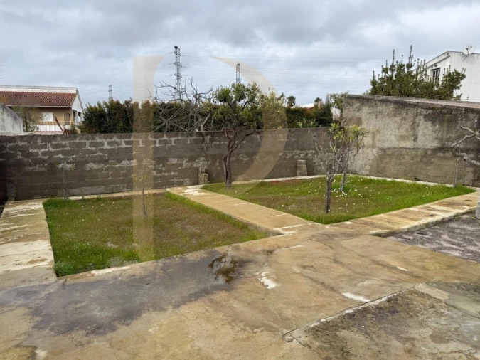 Moradia T5 para Venda em Fernao Ferro Foto 13